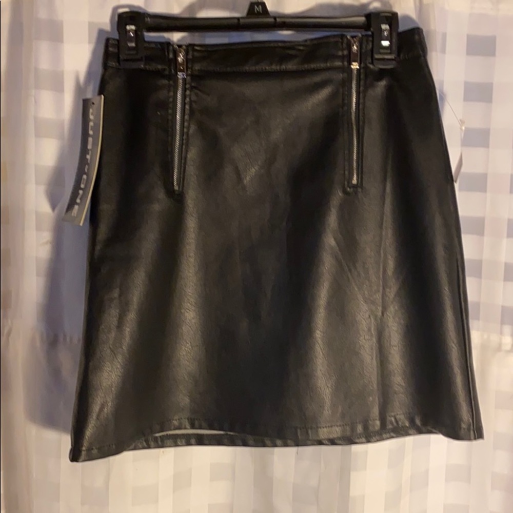 Leather skirt